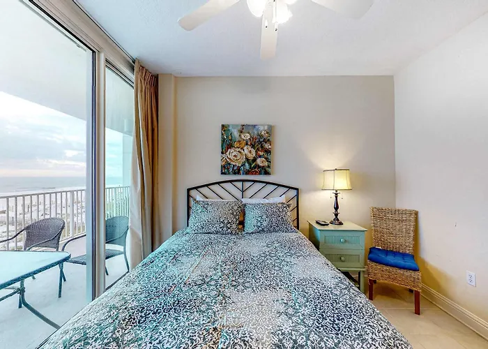 Gulf-front W Shared Beachside Pools Hot Tubs Near Attractions Holiday home *